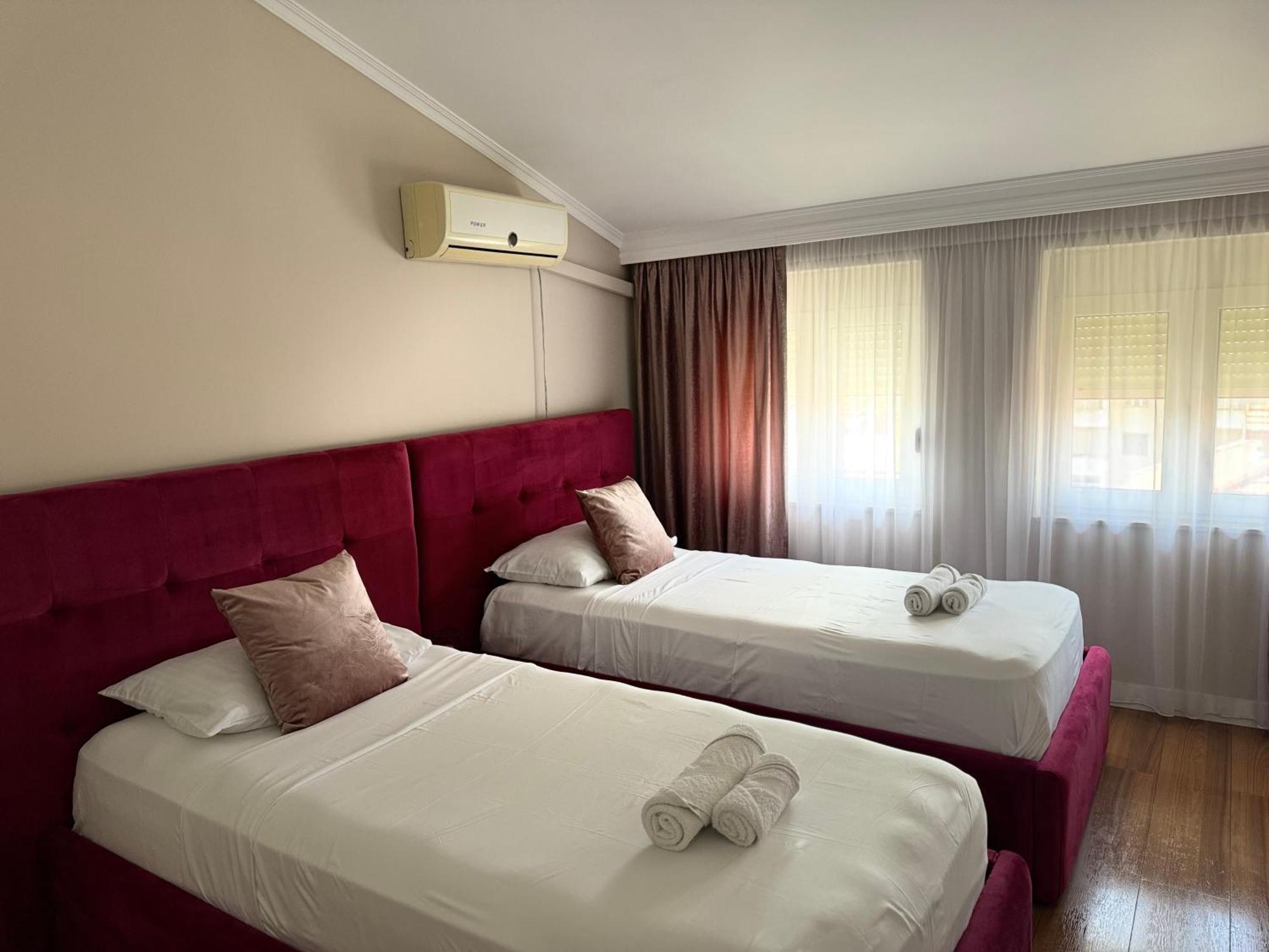 Golden Dublex Tirana Apartment Exterior photo